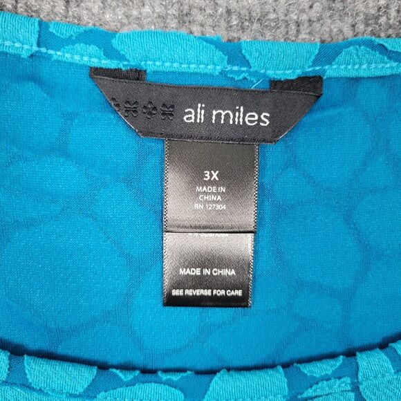 NWT ALI MILES Blue Pebble Burnout Artsy Big Button Pocket Asymmetric Top SIZE 3X - Picture 8 of 14